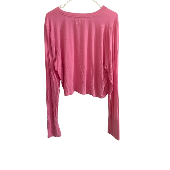 Offline by Aerie Pink Long Sleeve Crop Top with tumbholes - Picture 3 of 7